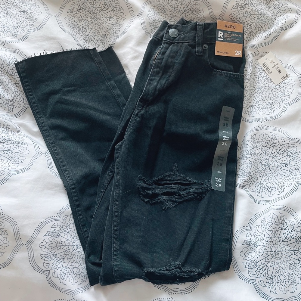 NWT aero mom jeans
